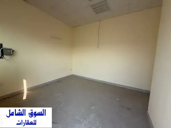 أرض مميزة للإيجار السنوي بالصجعة، الشارقة – موقع استراتيجي على الشارع الرئيسي لأعمالك
