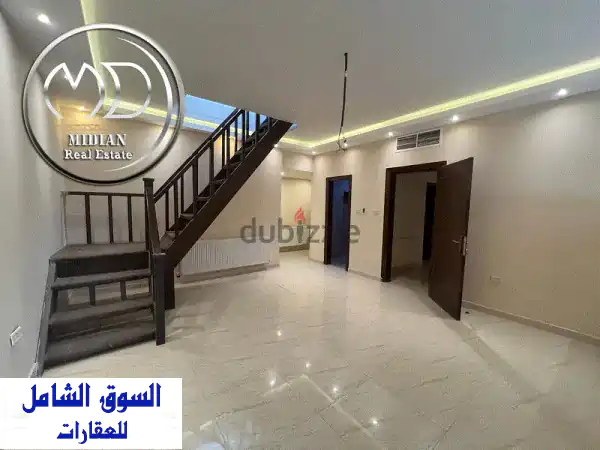 شقة دوبلكس فاخرة للبيع 450م في خلدا العوجانية | طابق أخير مع روف خاص وإطلالة خلابة وسعر مميز!