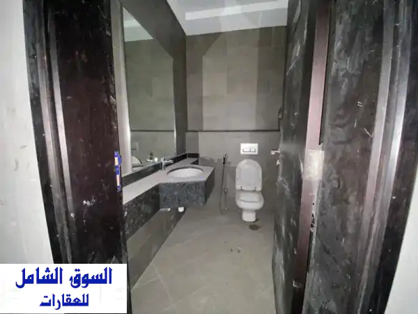 استثمار العمر في عجمان: مجمع تجاري 