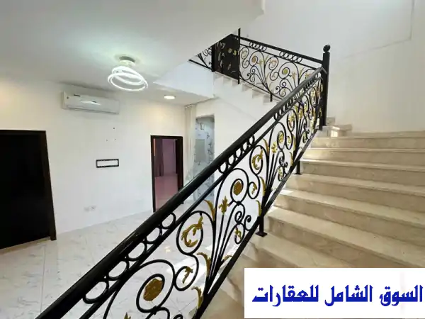 فرصة ذهبية: فيلا كورنر للإيجار في الياسمين عجمان | 5 غرف نوم، حوش واسع، ارتداد | مثالية للعائلات