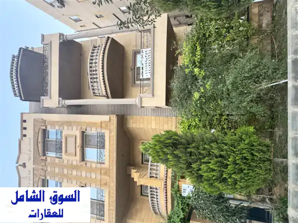 فرصة لا تعوض! شقة فاخرة 325م متشطبة بالكامل للبيع...