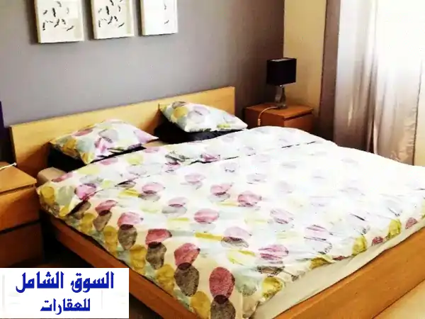 شقق مفروشة بالكامل مكونة من 3 غرف نوم للإيجار...