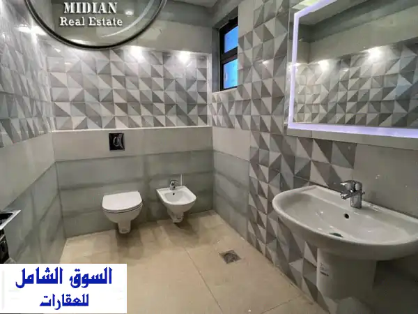رقم الاعلان 9875 فلل فاخرة للبيع في أجمل مواقع عبدون مساحات 550م مع تراسات وحدائق جديدة لم تسكن ...