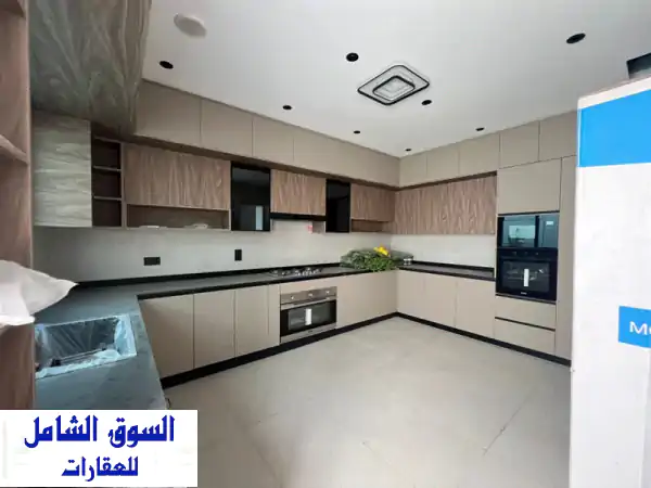 فيلا الأحلام في العالية: 8 غرف ماستر، مسبح خاص،...