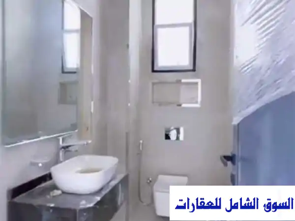 فيلا فاخرة للإيجار السنوي بالزاهية عجمان | 6 غرف ماستر بمساحة 6000 قدم2 | قرب شارع الشيخ محمد بن زايد
