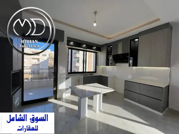 عيش الرفاهية بخلدا: دوبلكس فاخر للإيجار مع رووف خاص وتراسات وإطلالة ساحرة!