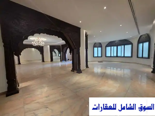 للابجار فيلا بمشرف 6 غرف مساحة 500 متر للإيجار في...