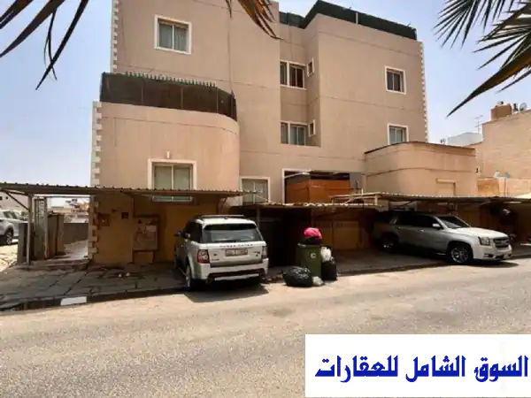 منزل استثماري للبيع بالسرة الكويت: دخل 7000 د.ك شهرياً | 12 شقة | موقع بطن وظهر | تمويل عقاري