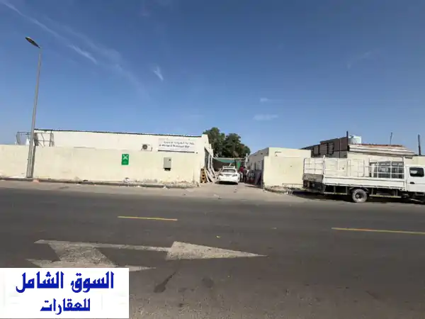 عقار صناعي مميز للبيع في الشارقة  الصناعية 10...