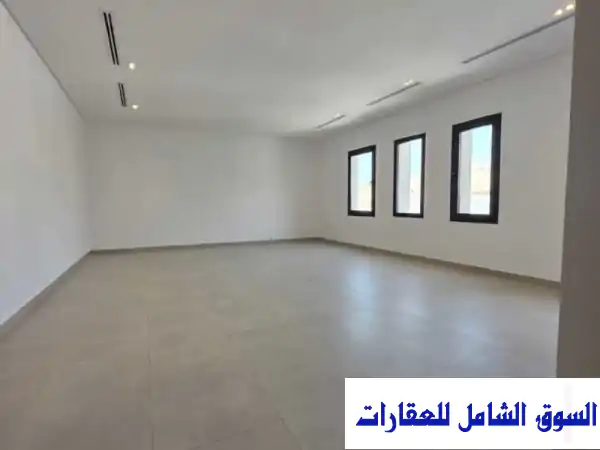 شقة للإيجار الفاخرة بالرميثية، حولي | 3 غرف ماستر،...
