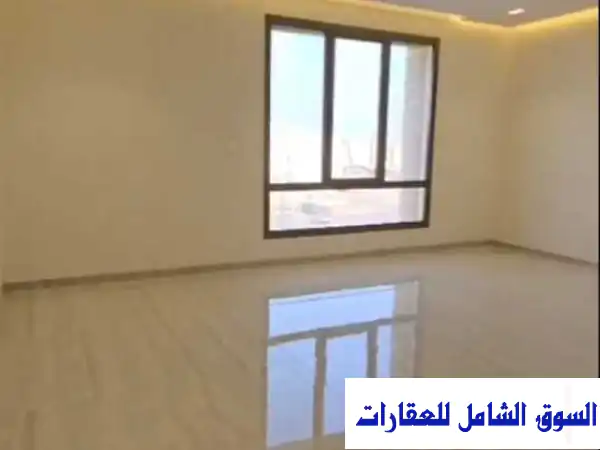 للايجار بالفنيطيس: شقة عائلية فاخرة غير مفروشة | 3 غرف...