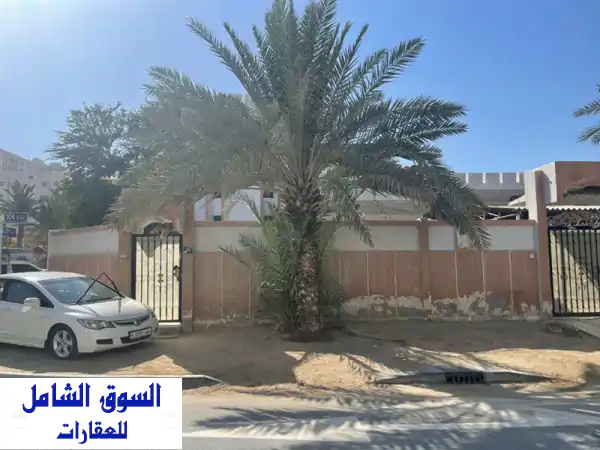 بيت قديم على زاوية شارعين فرصة استثمارية  النعيمية عجمان  الموقع النعيمية  عجمان بين سفير مول ...