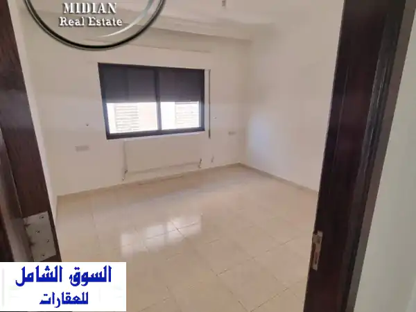 رقم الاعلان 8409 شقة طابقية فارغة للإيجار ضاحية الأمير راشد مساحة 280م 4 نوم طابق ثاني سوبر ديلوكس ...