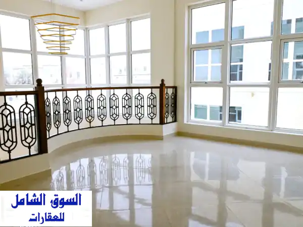 فيلا أحلامك بالبراشي، الشارقة: 4 ماستر، مسبح...