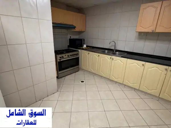 عش الرفاهية في قلب الشارقة: شقة غرفتين وصالة...