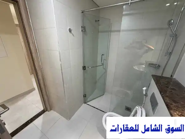 شقة مفروشة للإيجار بميامي الإسكندرية: فيو بحر...