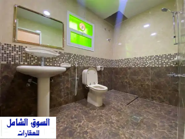 استوديو راقي ومفروش بالكامل للإيجار بالروضة 2 | مدخل خاص، شامل كل الفواتير، شهري 2700!