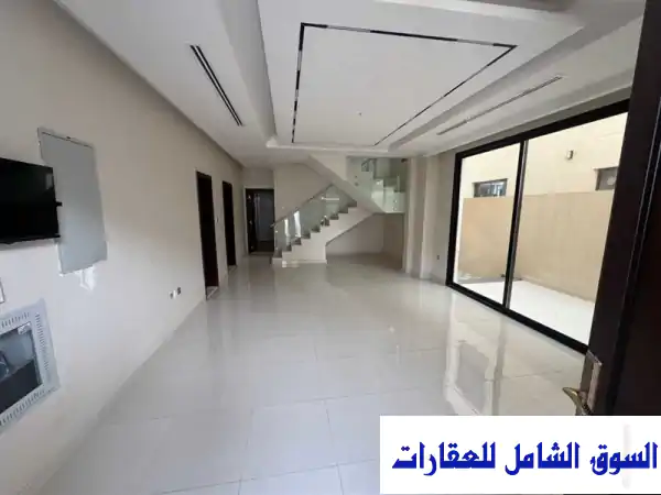 للإيجار السنوي فيلا مودرن جديدة في الياسمين عجمان