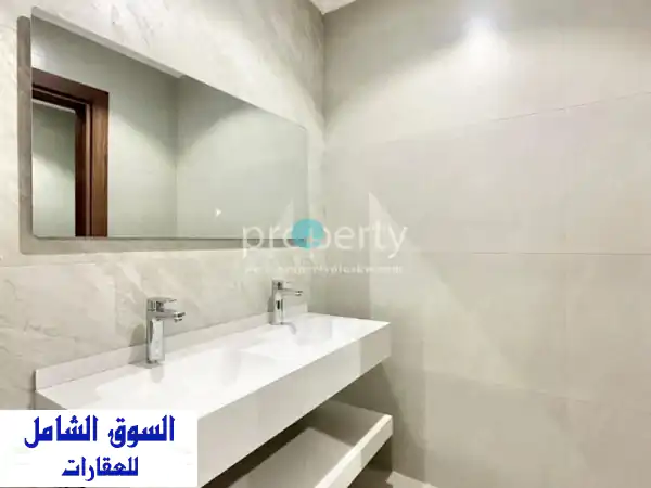 دوبلكس فاخر للإيجار في الرميثية: 3 غرف ماستر، تراس خاص وديوانية، موقفين