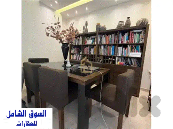 شقة فاخرة ومفروشة بالكامل للإيجار في قلب الصنايع بيروت - NY239 | 220 متر مربع، 3 غرف نوم، موقف سيارات