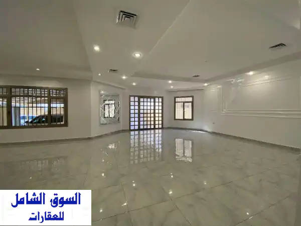 للايجار دور أرضي فخم ومريح في السرة - 4 غرف نوم...