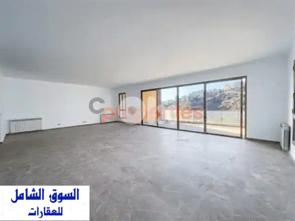 استأجر شقة فاخرة 250 متر في أنطلياس | مجمع خاص...