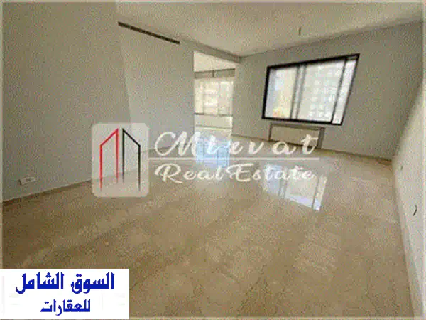 Comfortable Living in a Prime LocationlWith Balcony