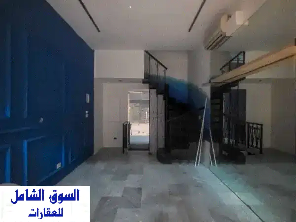 Prime location shopu002 Foffice in Zalka, Maten.