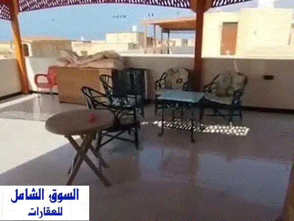 فرصة استثنائية: شاليه فاخر للبيع دور أول برووف...