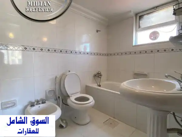 فرصة العمر: شقة للبيع في الجاردنز 155م، إطلالة ساحرة، استثمار ذكي بسعر 78 ألف دينار!