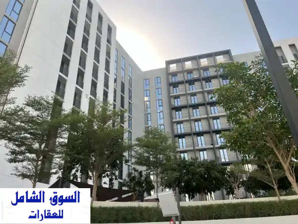 فرصة للاستثمار غرفة وصالة مؤجرة بأعلى عائد استثماري الجادة  المجتمع الحضري الأكثر حيوية في الشارقة ...