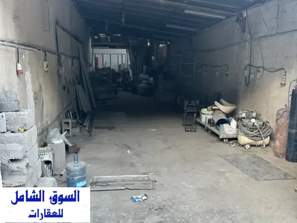 مستودع للإيجار بأم الرمول دبي: موقع استراتيجي...