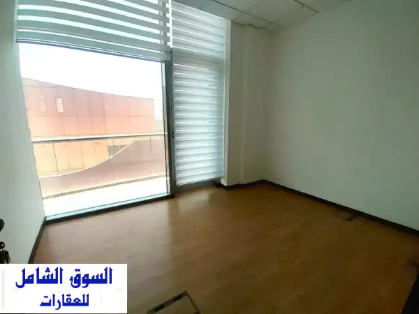 مساحة مكتبية للإيجار في منطقة السيف (110 متر مربع) بالقرب من مجمع السيف  الإيجار 600 دينار بحريني. ...