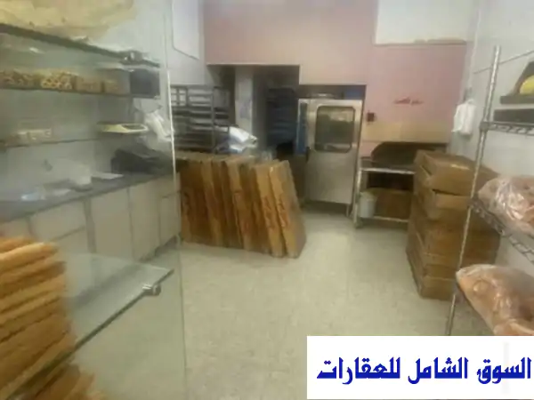 للبيع في حولي ق 9 محل مخبز 40 متر شغال لعدم التفرغ لاداراتة بيع 10 ألف دك قابل للتفاوض موقف س ميدان