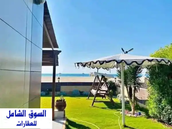 عيش اجواء الساحل طول السنه و أمتلك فيلا تاون...