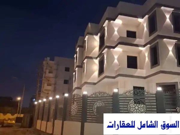 عمارة للبيع فى السياحية بسعر لقطة في الحي المتميز 6 أكتوبر
