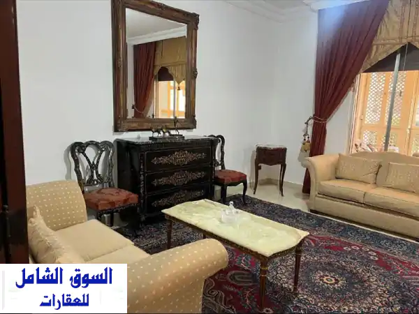 شقة للإيجار مفروشه مع موقف حمرا شارع المقدسي مساحة...