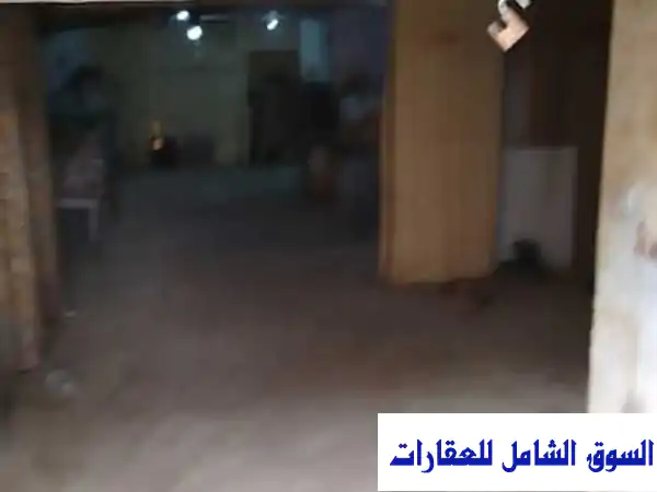 مخزن مميز 250م للإيجار بـ 6 أكتوبر | موقع استراتيجي بالأحياء، ثاني نمرة من المحور المركزي