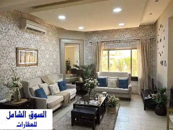 فرصة استثنائية: منزل عائلي جاهز للبيع في خليج...