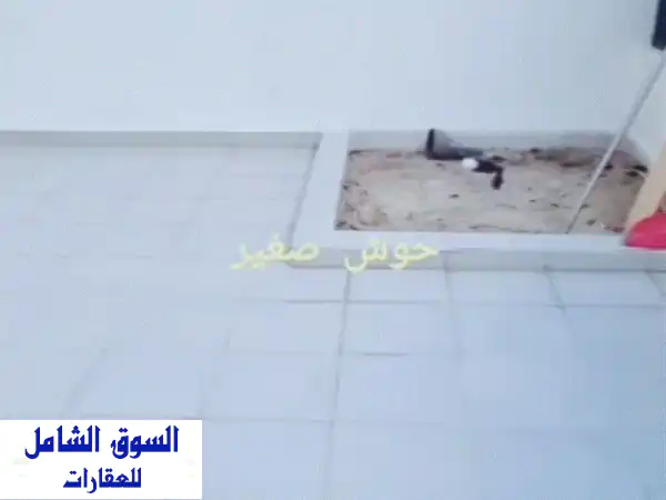 للإيجار فيلا في السرة قطعة 2 تتكون من دورين أرضي وأول ست غرف نوم أربع غرف منهم ماستر وغرفتين بينهم ...