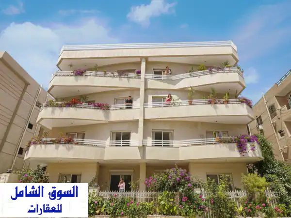للبيع من المالك مباشرة  شقة 230 م استلام فوري...