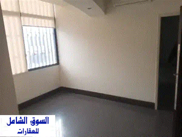 Prime location shopu002 Foffice in Zalka, Maten