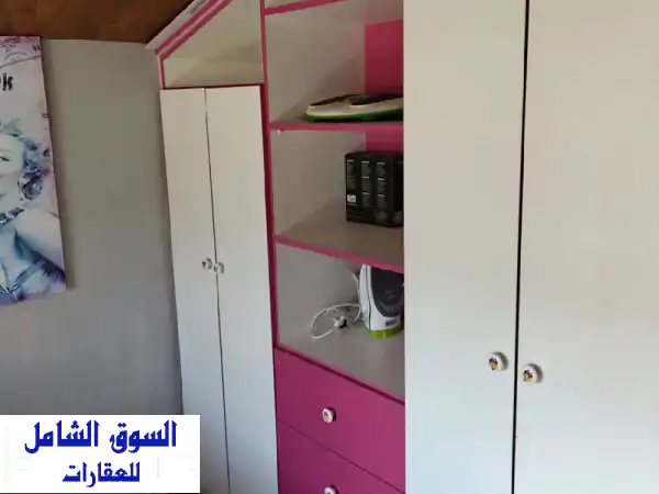 شقة طابق رووف ب صوفر مساحة 2 نوم مطبخ حمامان صالون...