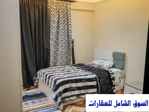 شقة مفروشة فندقية للإيجار بالهرم | اللبيني الرئيسي | 4 غرف نوم فاخرة | فرش قباني مودرن 170م²