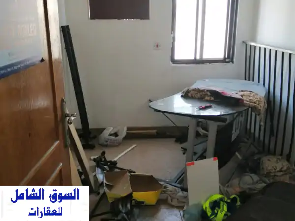 شقة تجارية للإيجار في الرفاع الشرقي