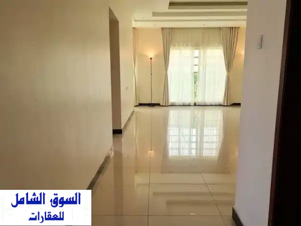 شقة سوبر لوكس للبيع في الرفاع الحجيات، مع...
