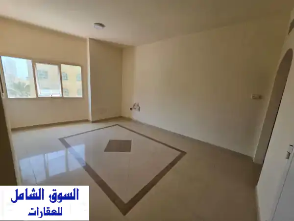 شقة للإيجار السنوي بكورنيش عجمان | غرفتين وصالة بإطلالة ساحرة وتكييف مركزي | دفعات مريحة | موقع استراتيجي