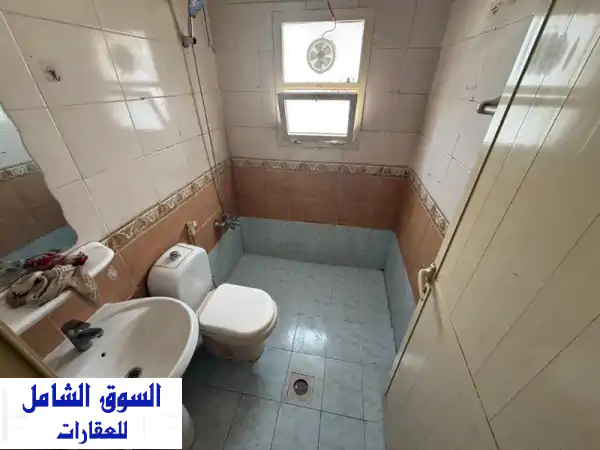 فرصة ذهبية: استوديو للإيجار السنوي بالمويهات 3 عجمان | موقع استراتيجي، سعر مغري 18000 درهم!