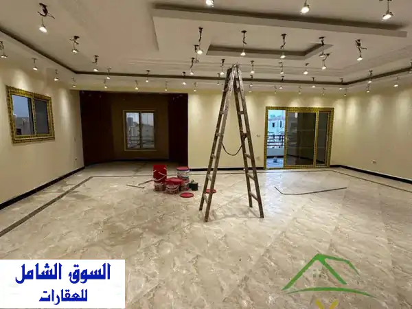 شقة للايجار تصلح مقر اداري في برايم لوكيشن ب...