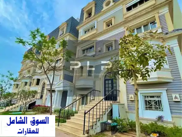 اي فيلا روف للبيع استلام فوري تشطيب  سوبر لوكس...